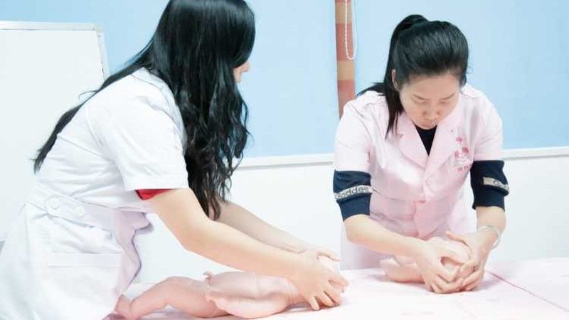 月嫂日常：揭秘产妇护理的一天